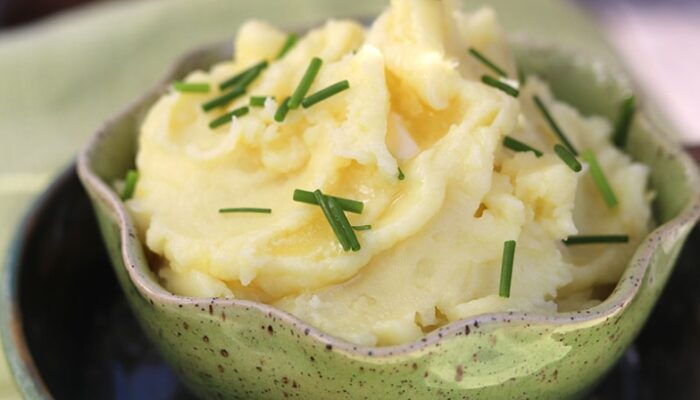 Whip Up A Batch Of Delicious Yukon Gold Mashed Potatoes With This Easy Recipe