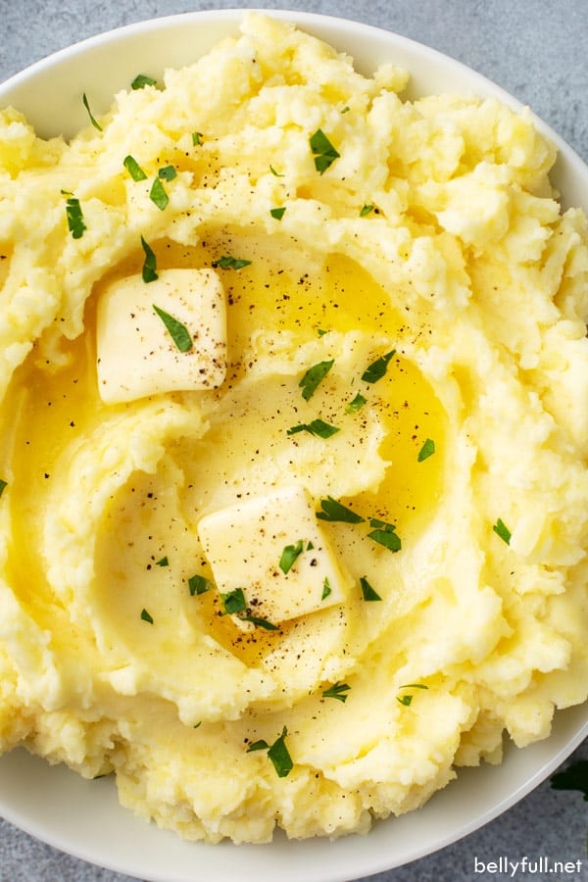 Master The Art Of Perfect Mashed Potatoes: Easy Steps For Creamy, Fluffy Perfection!