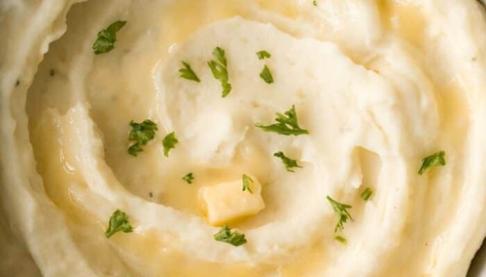 Get Ready To Impress With The Creamiest Mashed Potatoes Recipe Ever