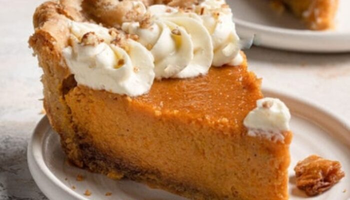 Deliciously Easy Sweet Potato Pie Recipe You Have To Try!