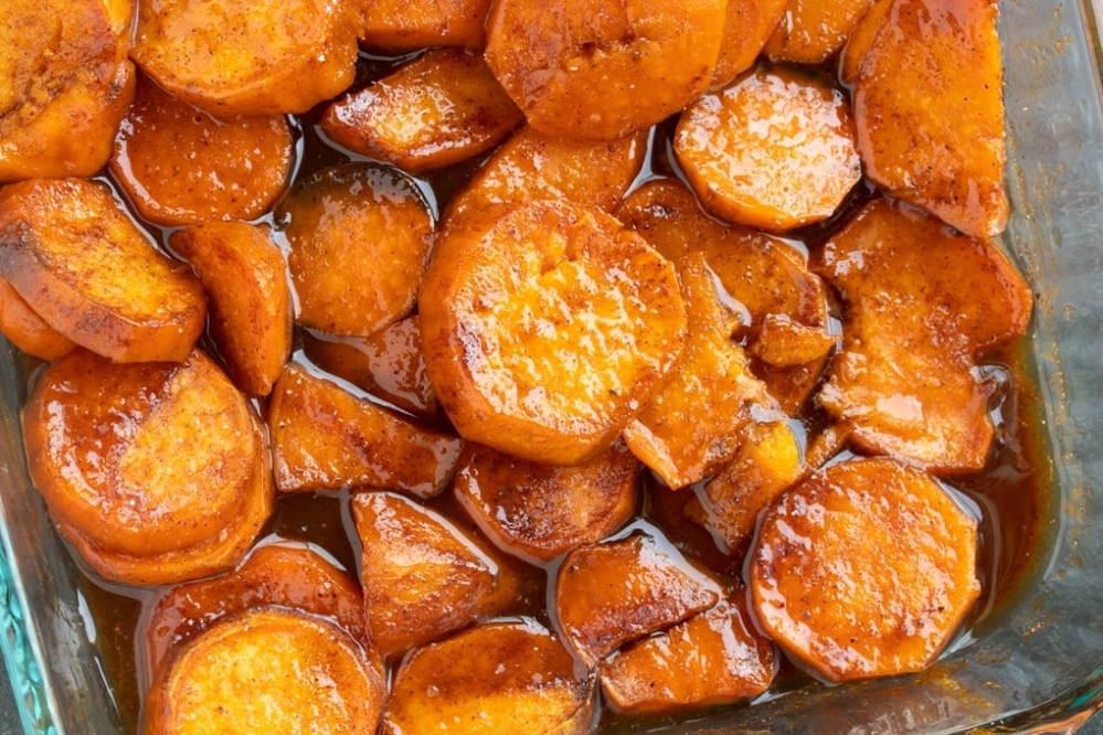 Niche Utama 1 The Best Southern Candied Sweet Potatoes