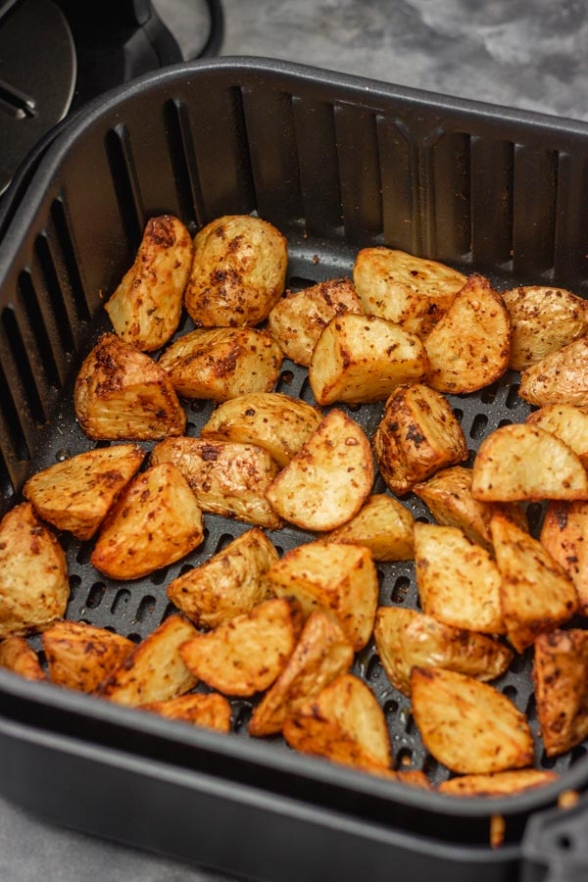 Crispy Perfection: Mastering Air Fryer Potato Recipes