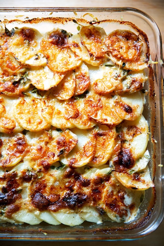 Deliciously Cheesy: Mastering The Art Of Making Potatoes Au Gratin