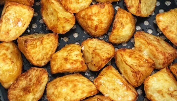 Crispy Perfection: Master The Art Of Making Roast Potatoes In An Air Fryer