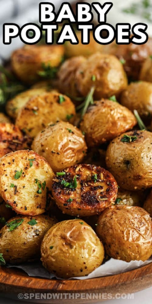 Whip Up A Flavorful Batch Of Rosemary Potatoes With This Easy Recipe!